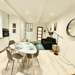 Montorgueil/chatelet Paris