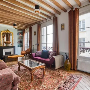 Outstanding Charming Flat - Heart Of Saint-honore Paris