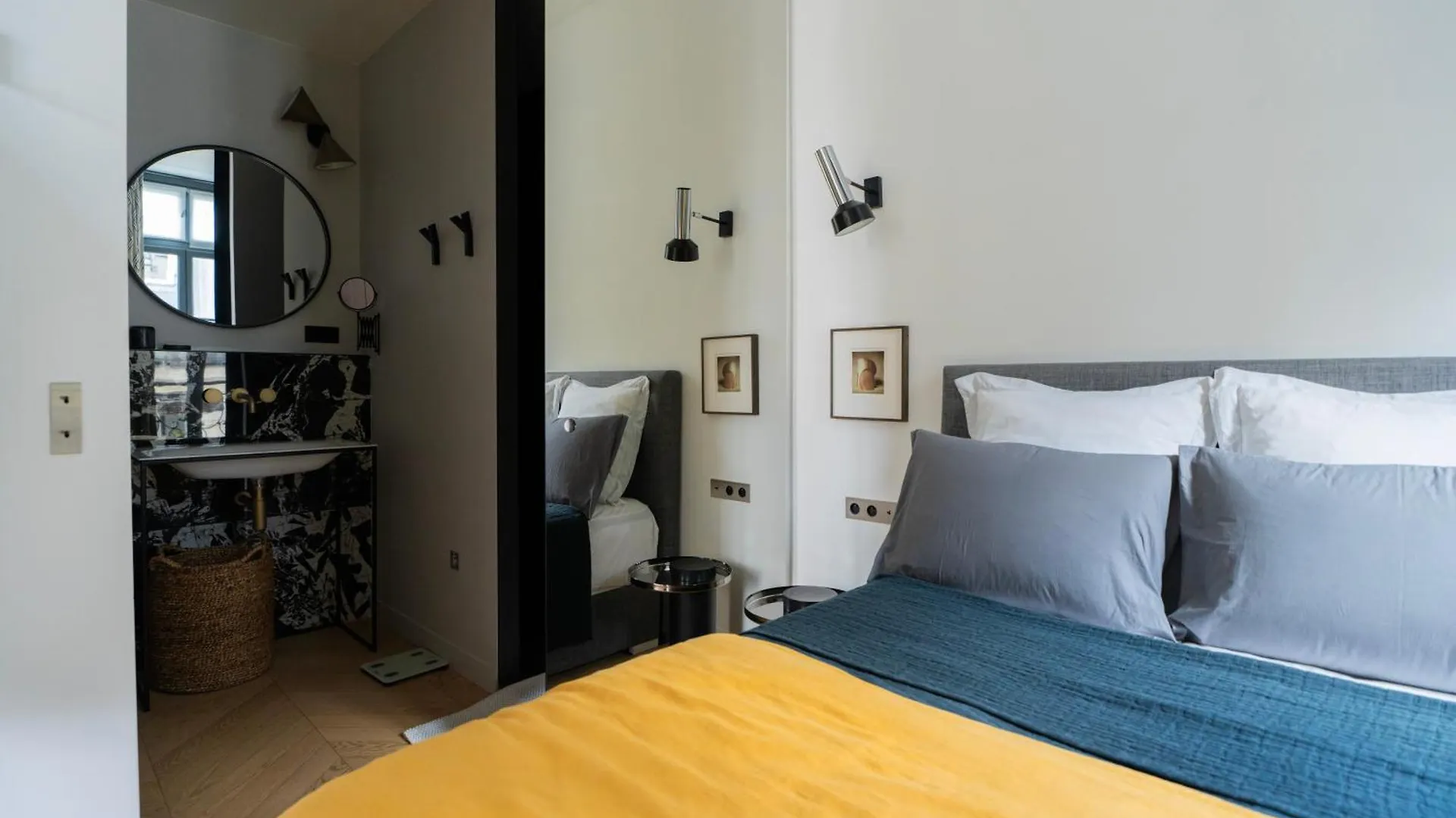 Apartment Stylish Flat Close To Louvre & Palais-Royal Paris France