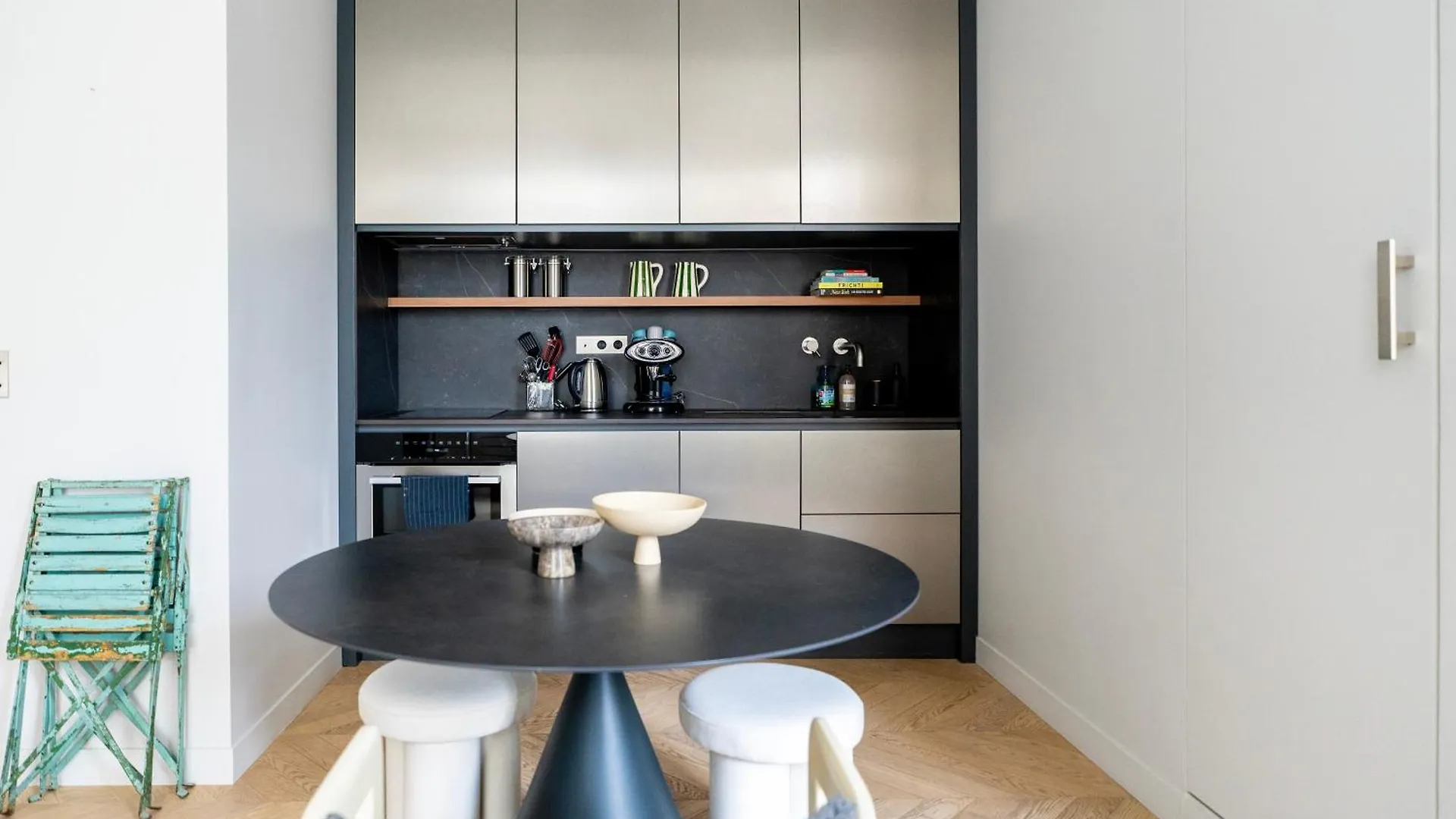 Apartment Stylish Flat Close To Louvre & Palais-Royal Paris France