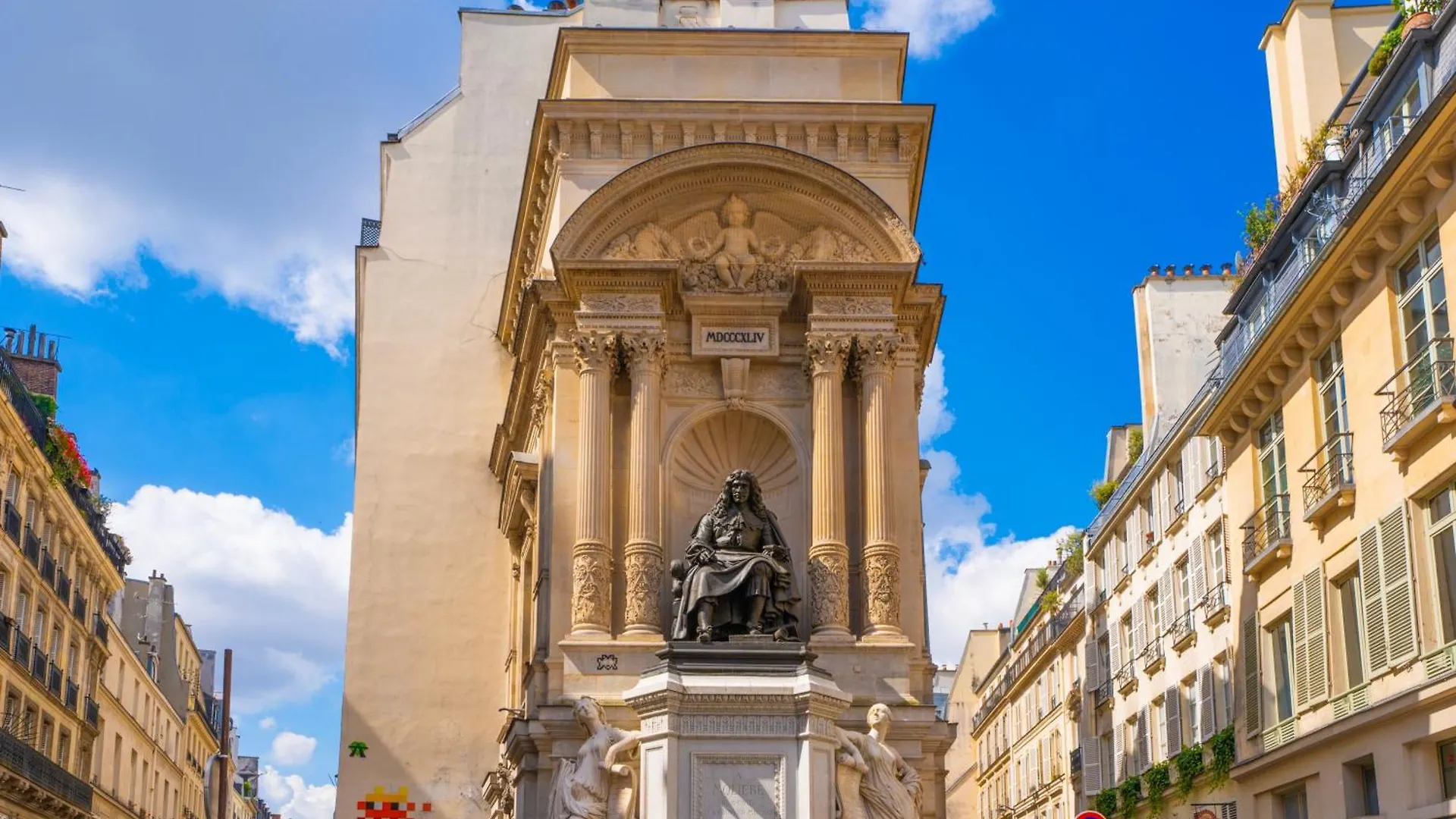 Stylish Flat Close To Louvre & Palais-Royal Paris France
